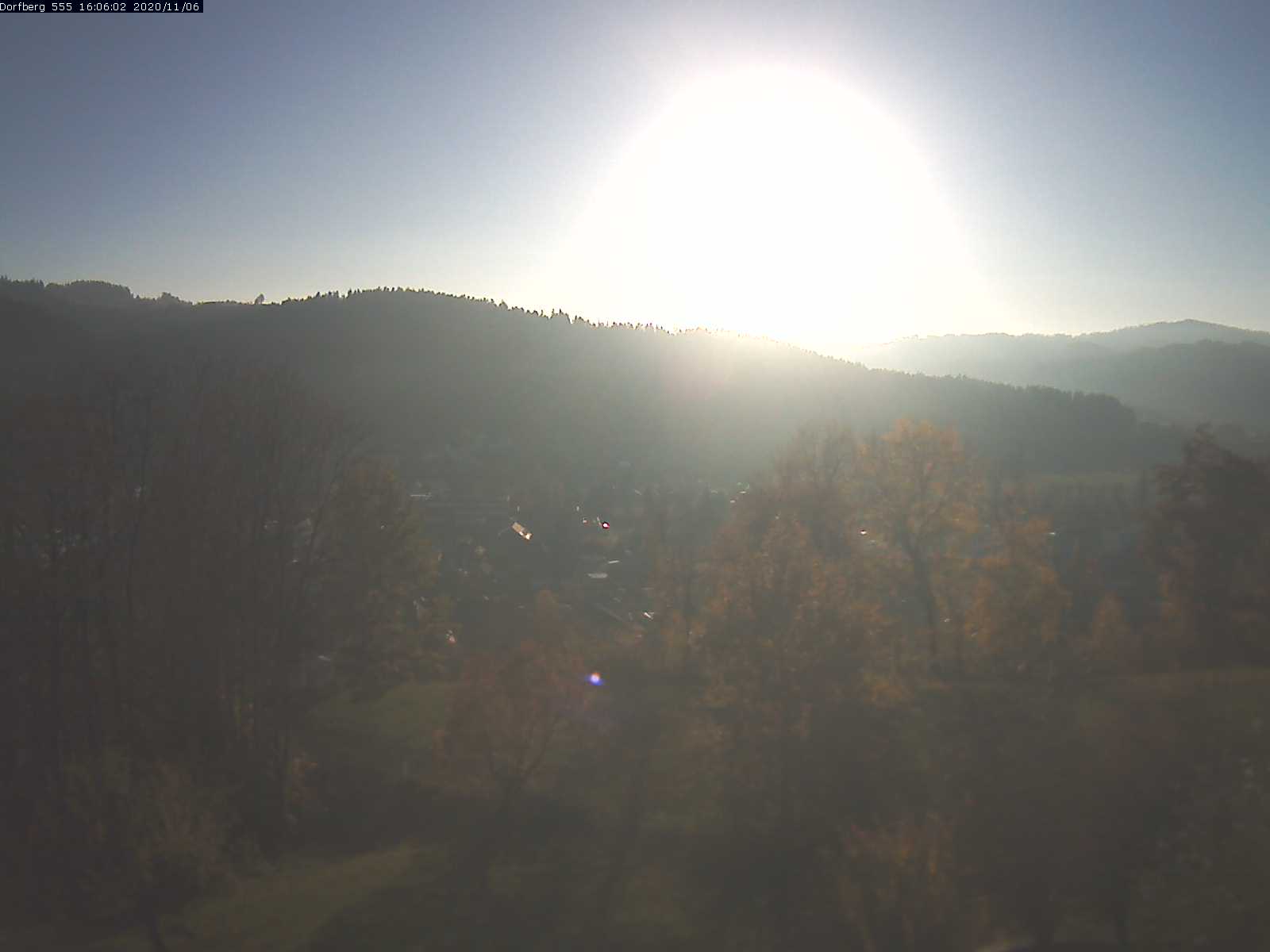 Webcam-Bild: Aussicht vom Dorfberg in Langnau 20201106-160601