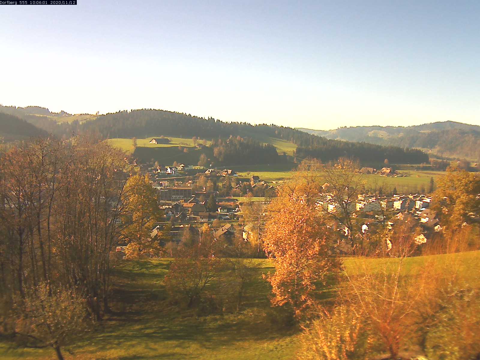 Webcam-Bild: Aussicht vom Dorfberg in Langnau 20201112-100601