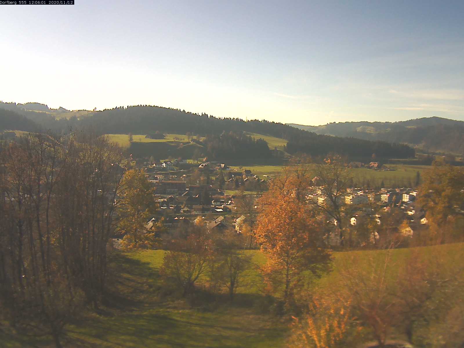 Webcam-Bild: Aussicht vom Dorfberg in Langnau 20201112-120601
