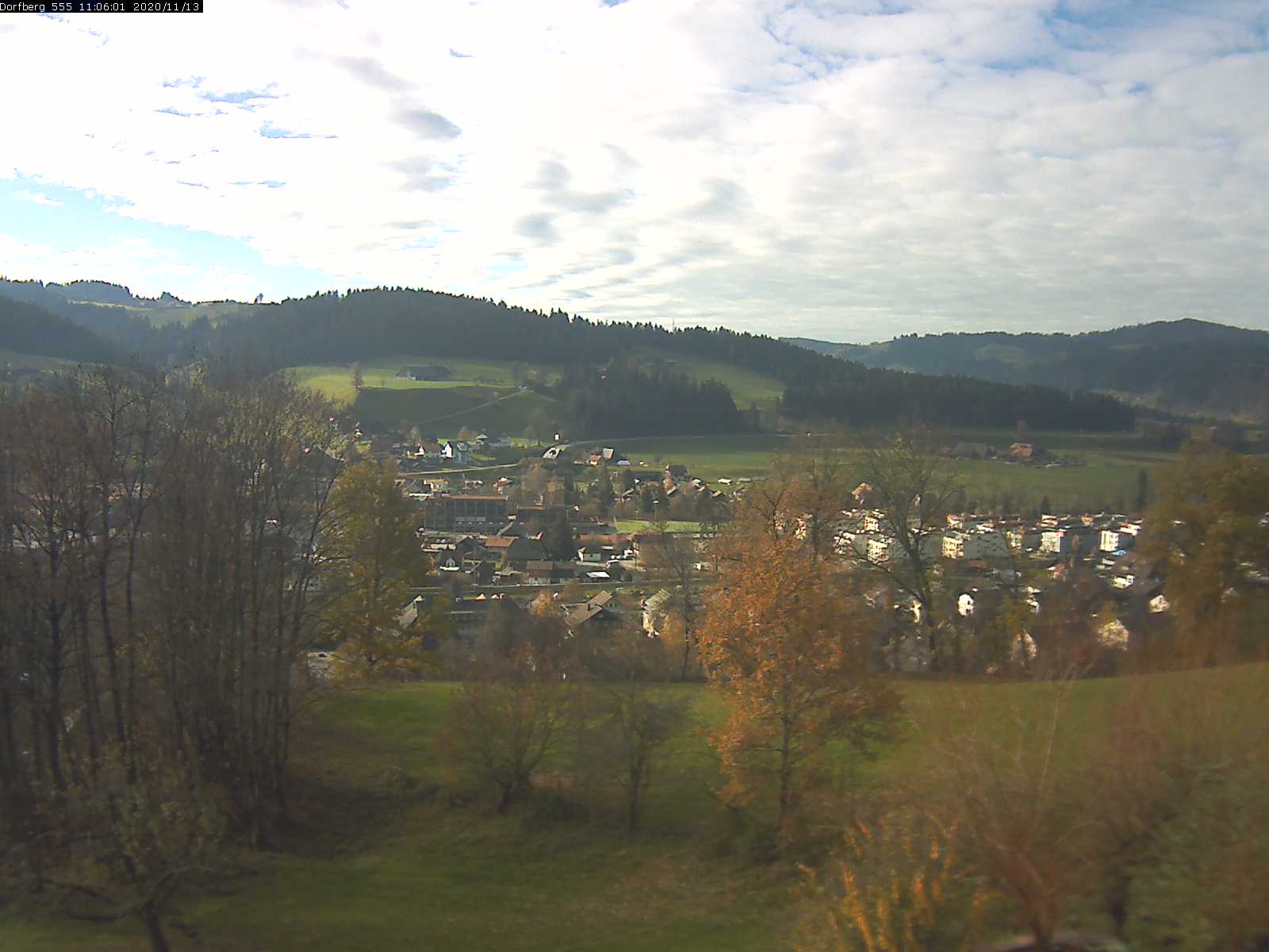 Webcam-Bild: Aussicht vom Dorfberg in Langnau 20201113-110601