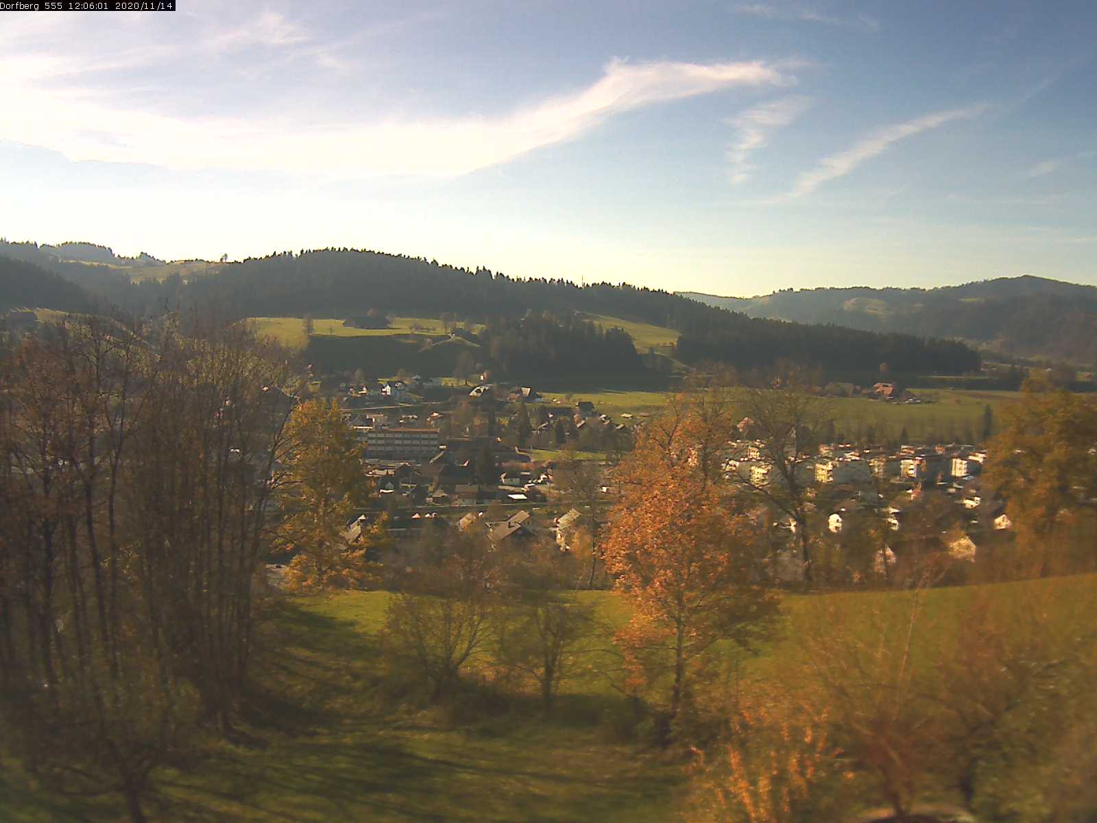 Webcam-Bild: Aussicht vom Dorfberg in Langnau 20201114-120601