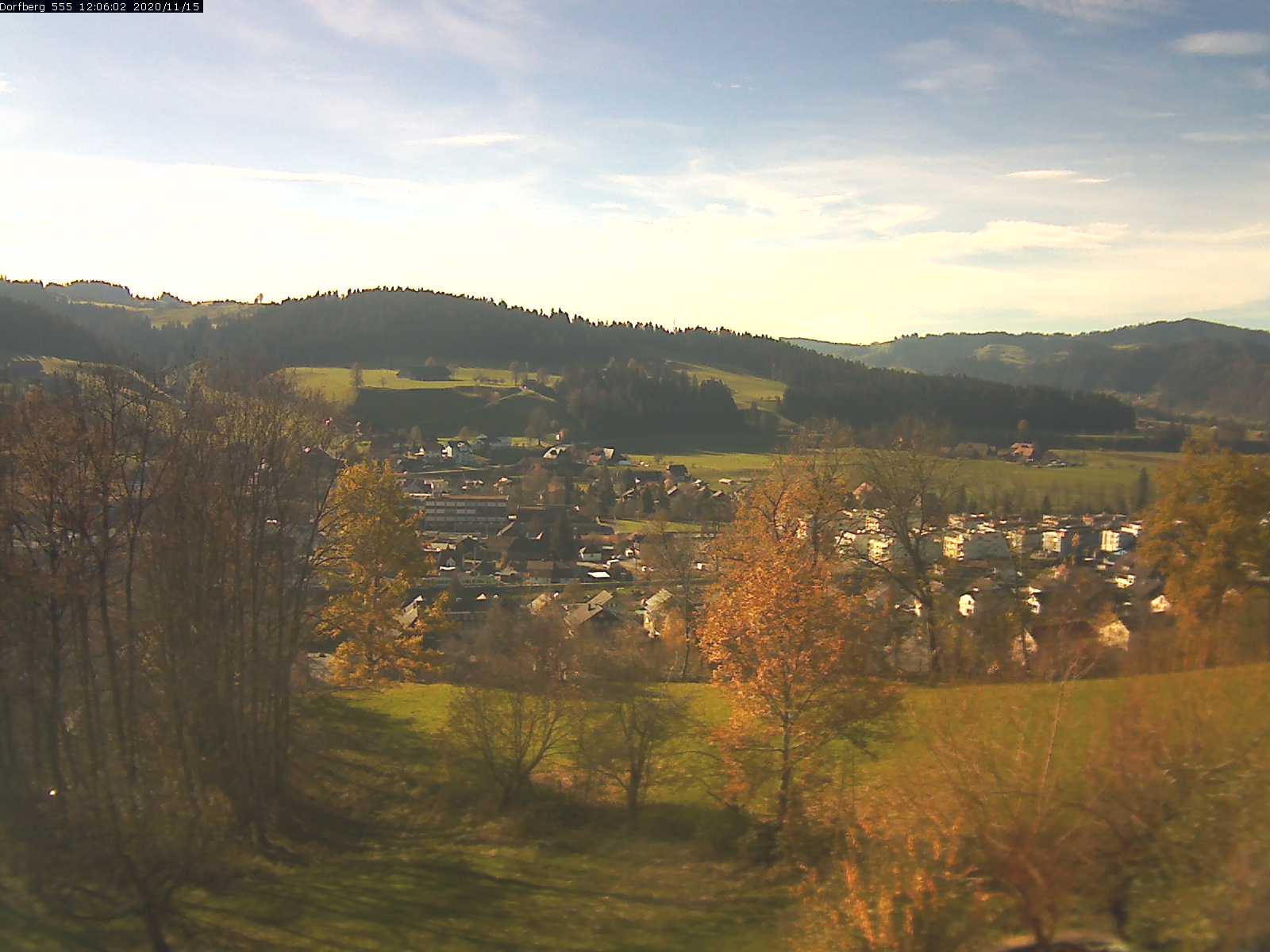 Webcam-Bild: Aussicht vom Dorfberg in Langnau 20201115-120601