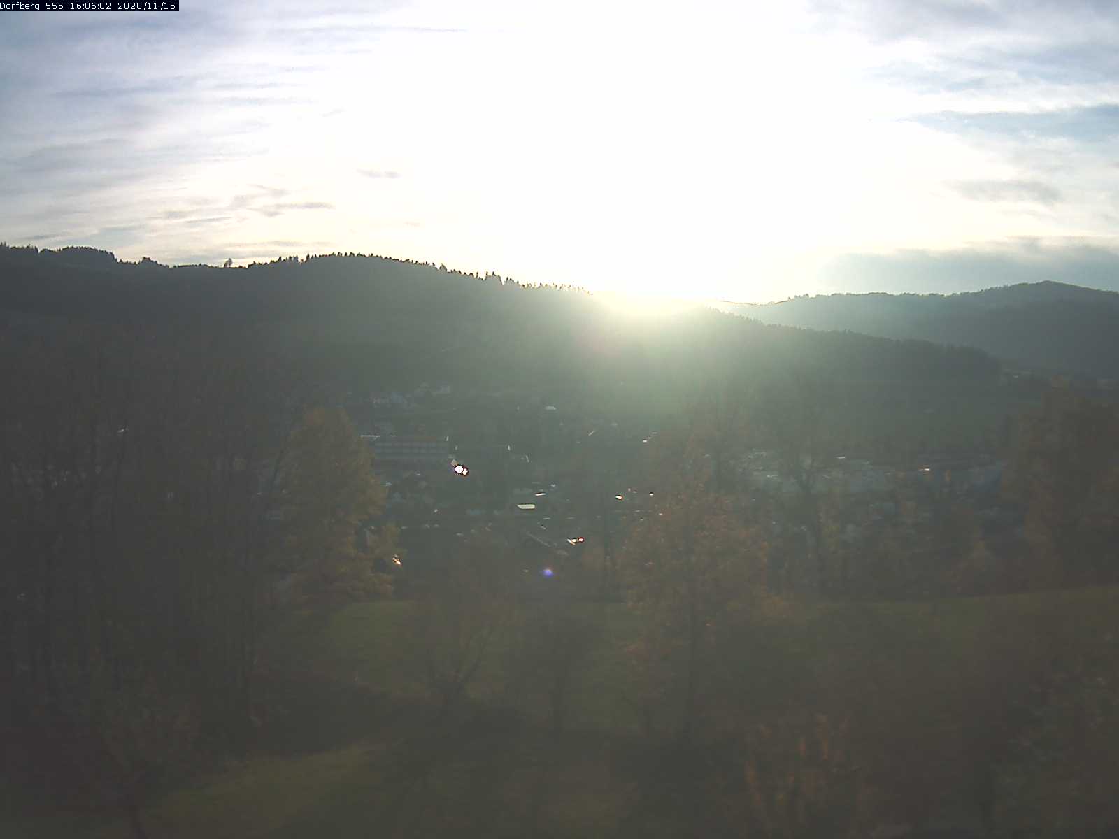 Webcam-Bild: Aussicht vom Dorfberg in Langnau 20201115-160601