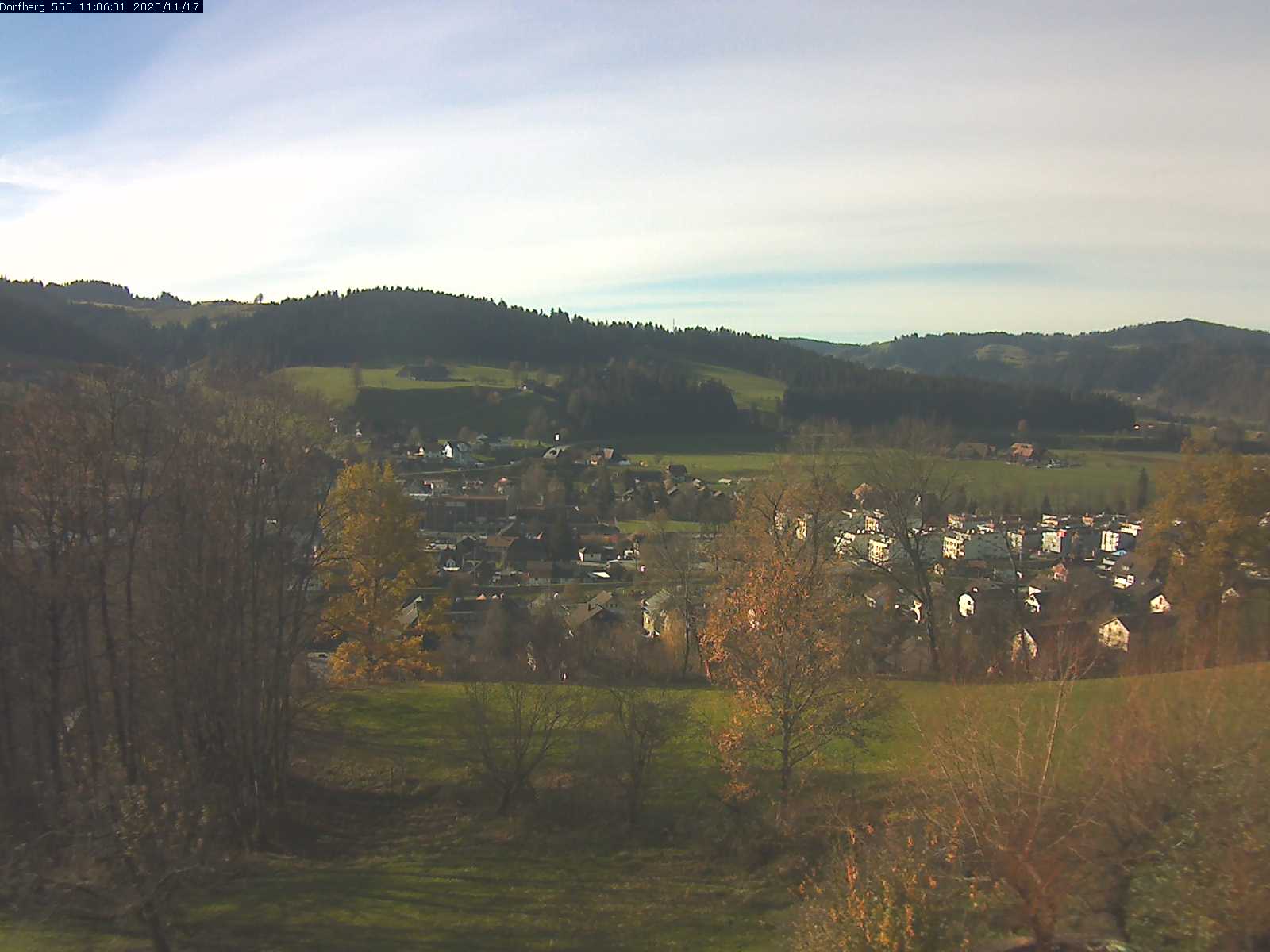 Webcam-Bild: Aussicht vom Dorfberg in Langnau 20201117-110601
