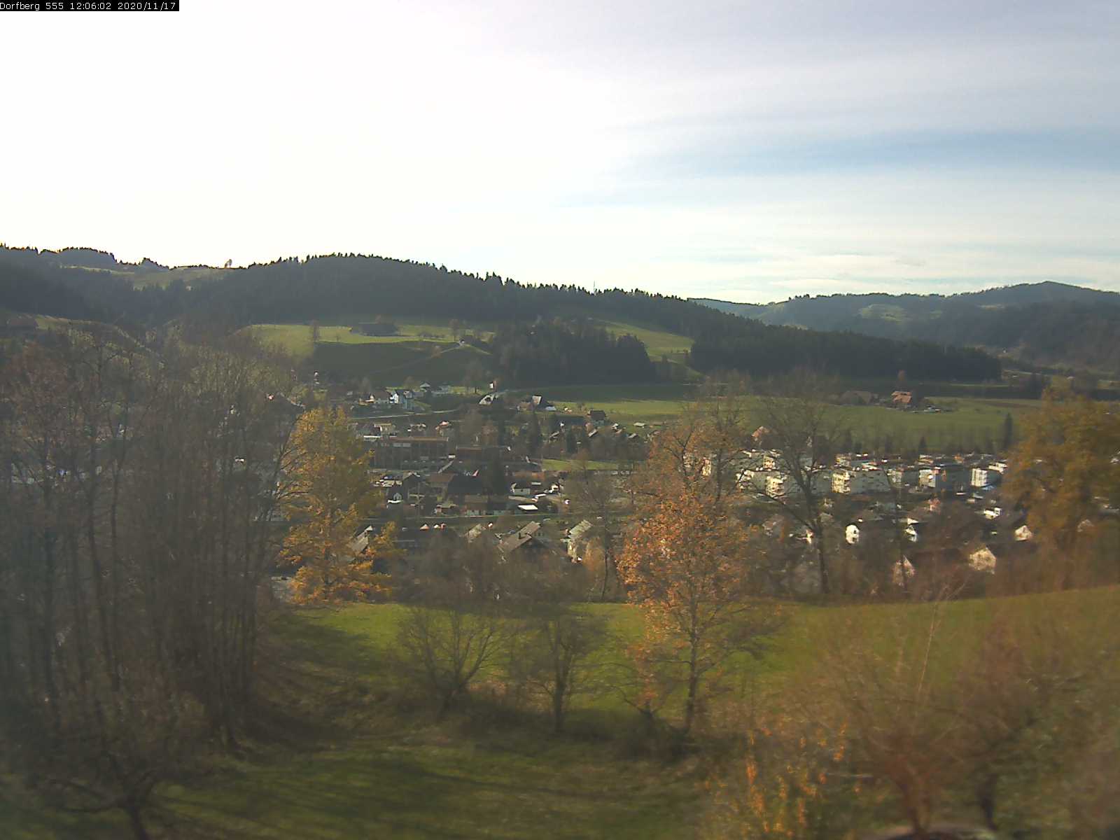 Webcam-Bild: Aussicht vom Dorfberg in Langnau 20201117-120601