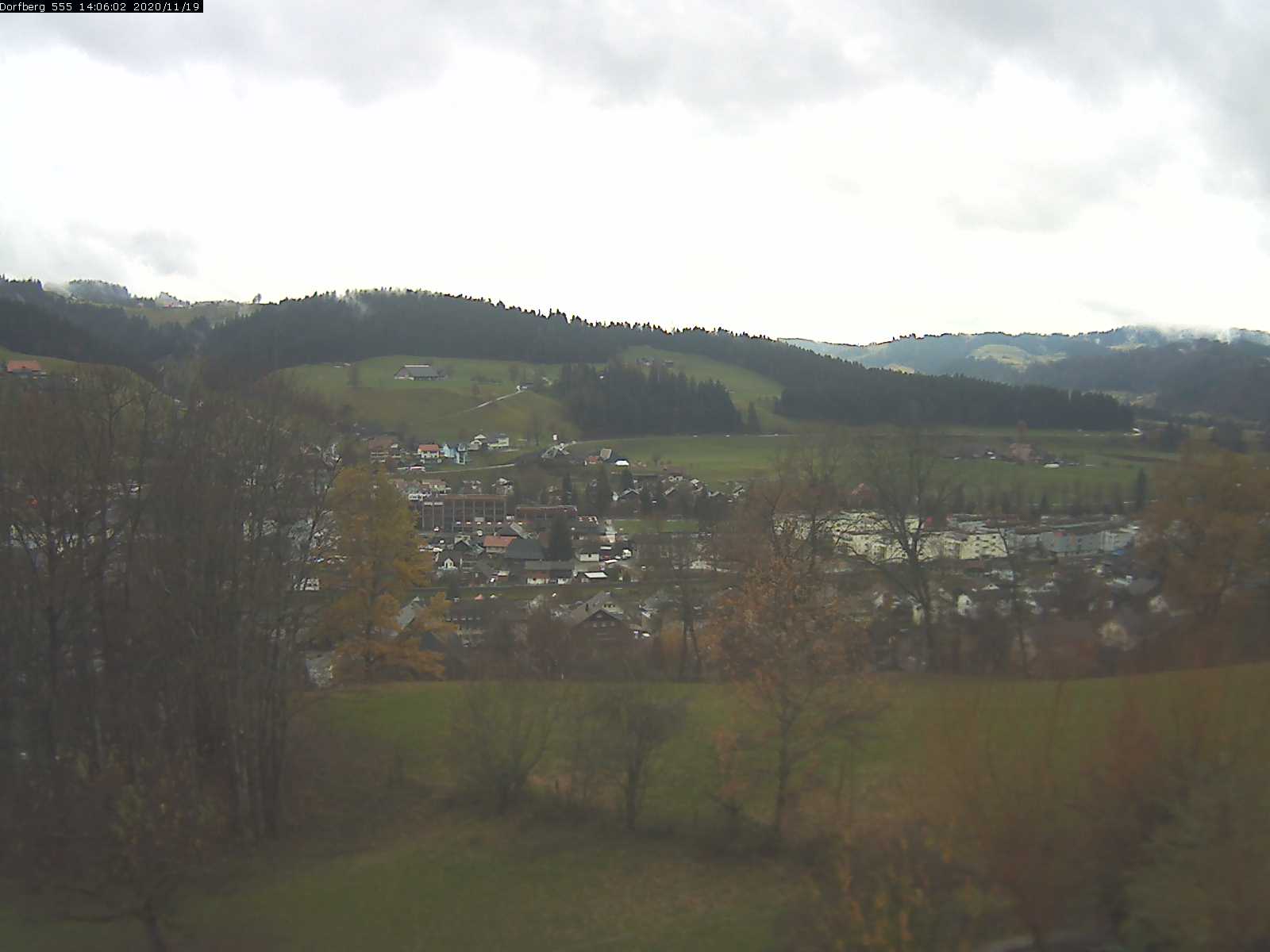 Webcam-Bild: Aussicht vom Dorfberg in Langnau 20201119-140601