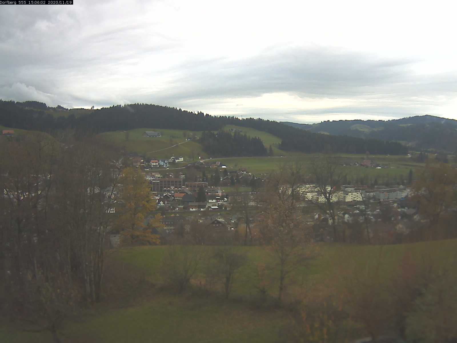 Webcam-Bild: Aussicht vom Dorfberg in Langnau 20201119-150601