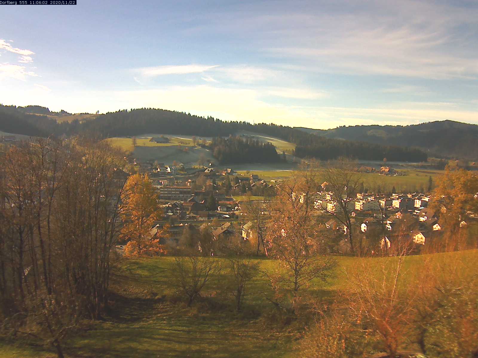 Webcam-Bild: Aussicht vom Dorfberg in Langnau 20201122-110602
