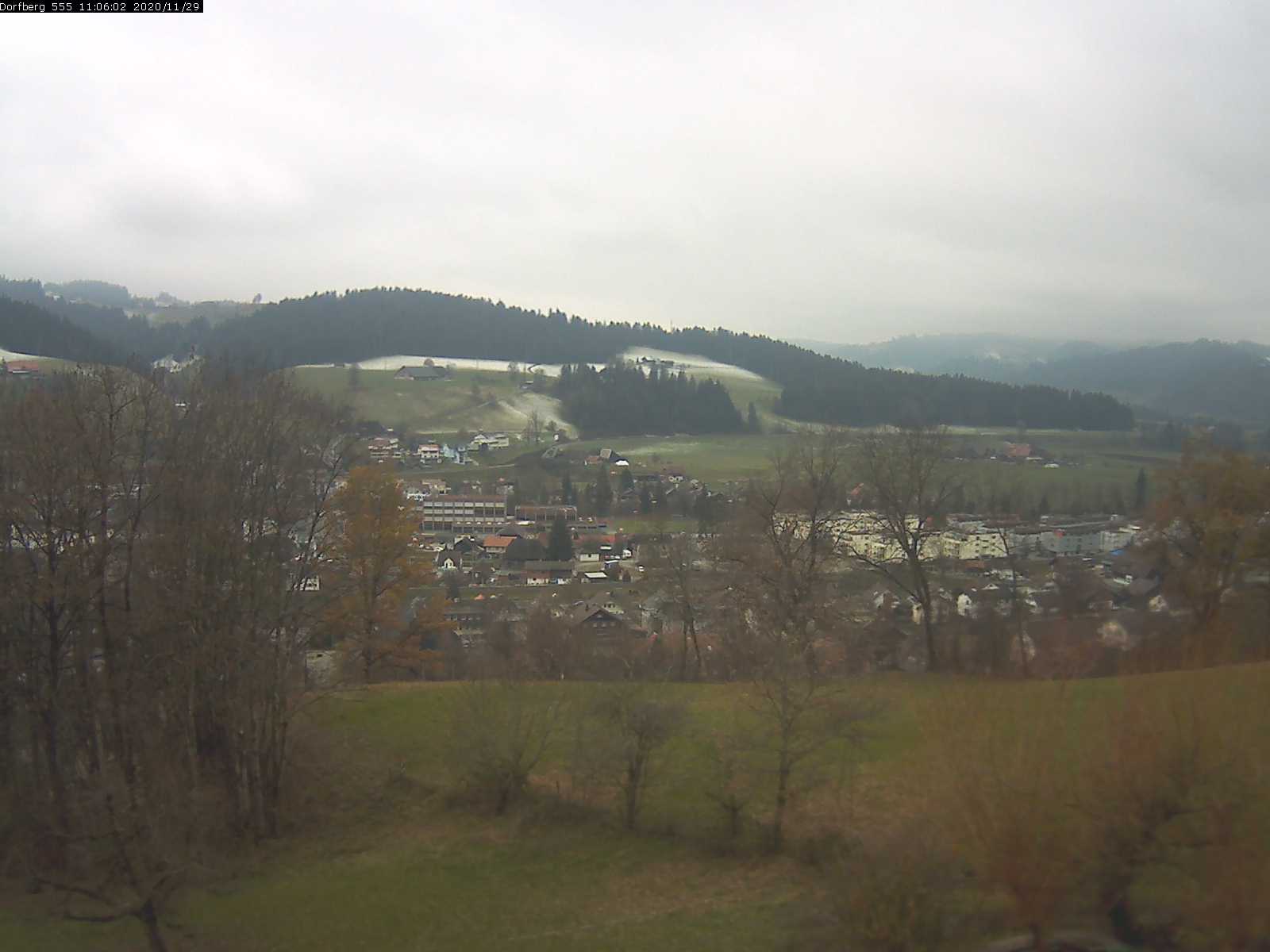 Webcam-Bild: Aussicht vom Dorfberg in Langnau 20201129-110601