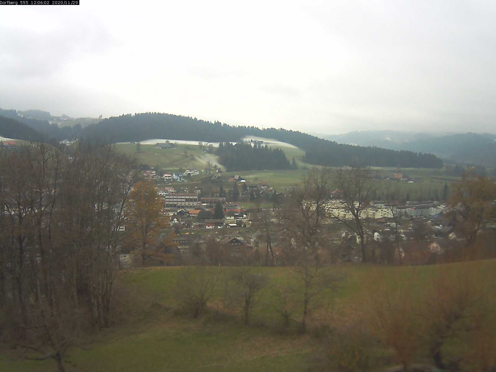 Webcam-Bild: Aussicht vom Dorfberg in Langnau 20201129-120601