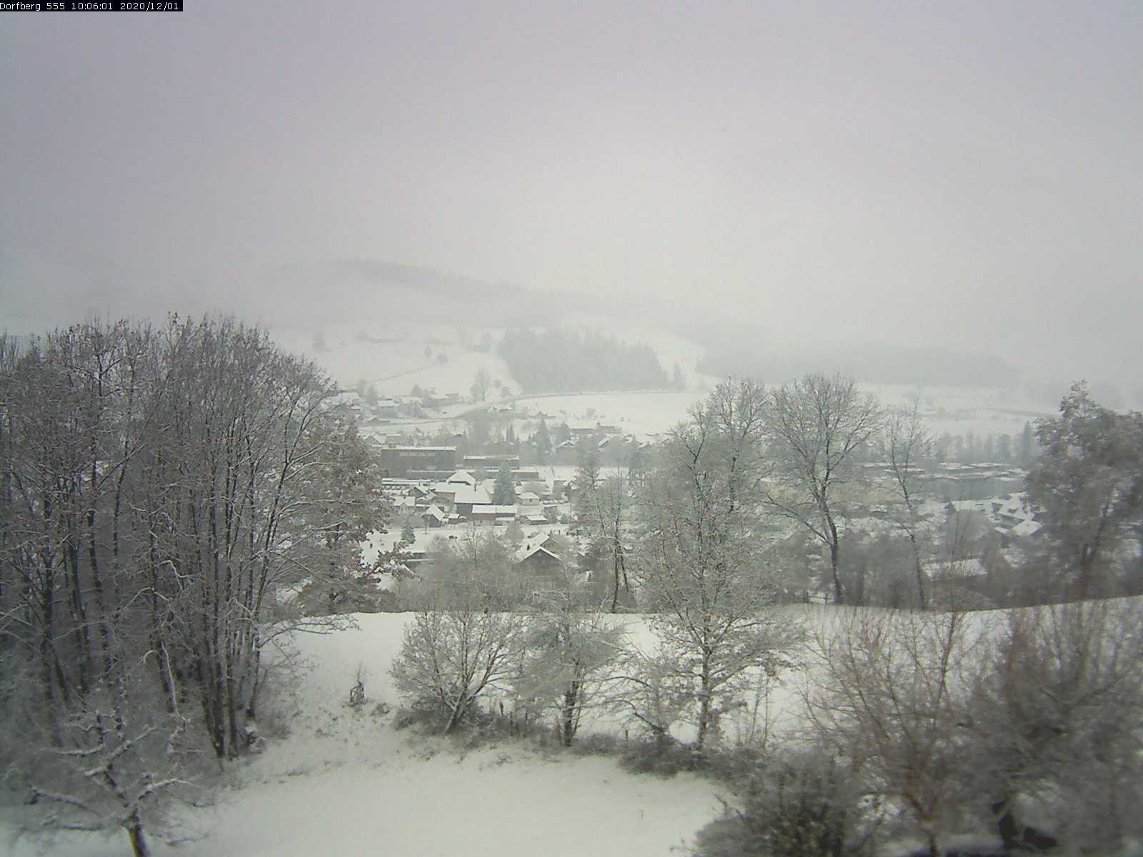 Webcam-Bild: Aussicht vom Dorfberg in Langnau 20201201-100601