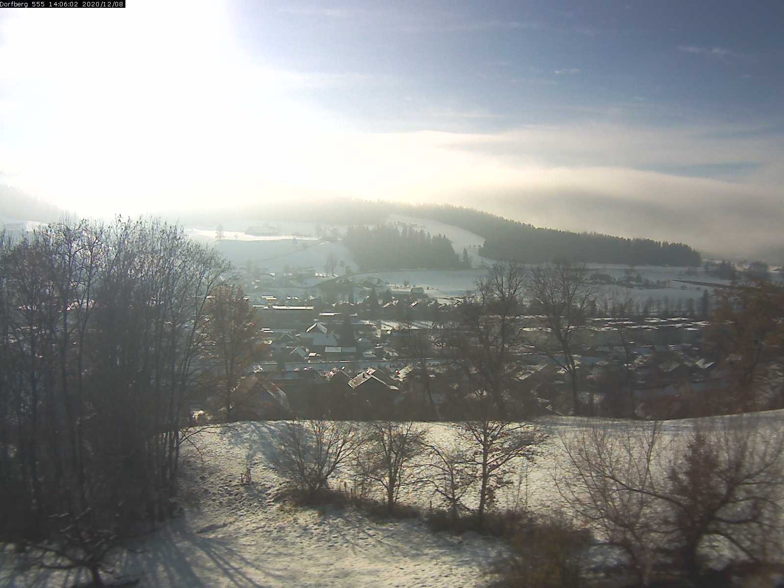 Webcam-Bild: Aussicht vom Dorfberg in Langnau 20201208-140601