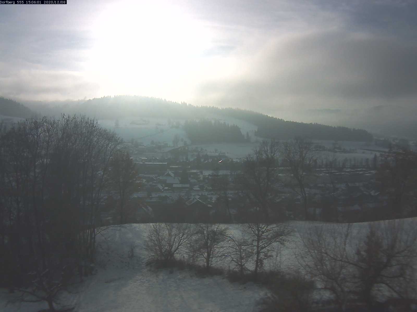 Webcam-Bild: Aussicht vom Dorfberg in Langnau 20201208-150601