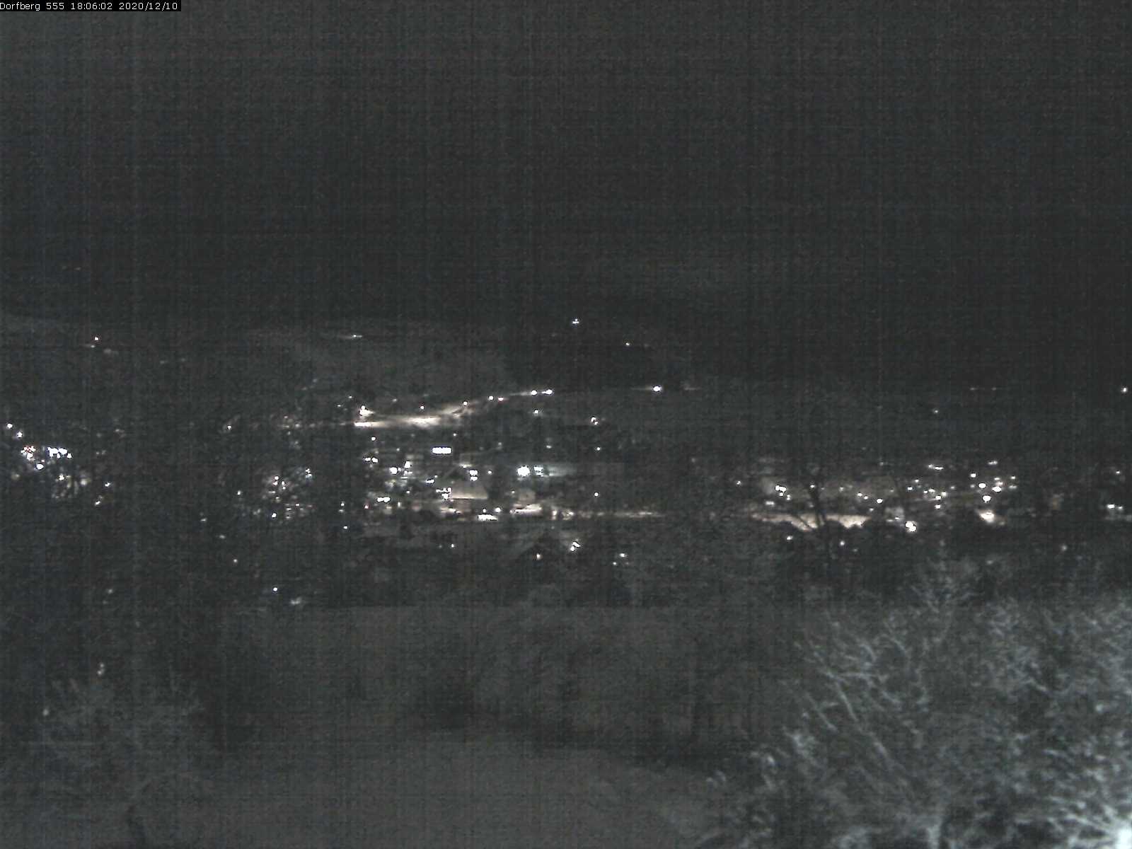 Webcam-Bild: Aussicht vom Dorfberg in Langnau 20201210-180601