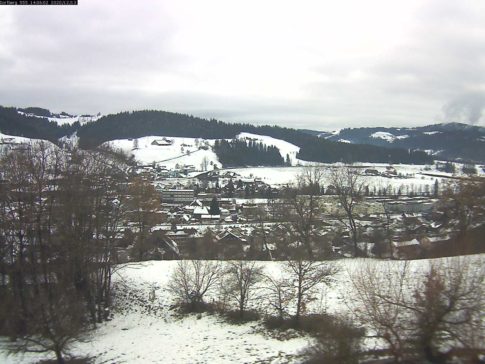 Webcam-Bild: Aussicht vom Dorfberg in Langnau 20201213-140601