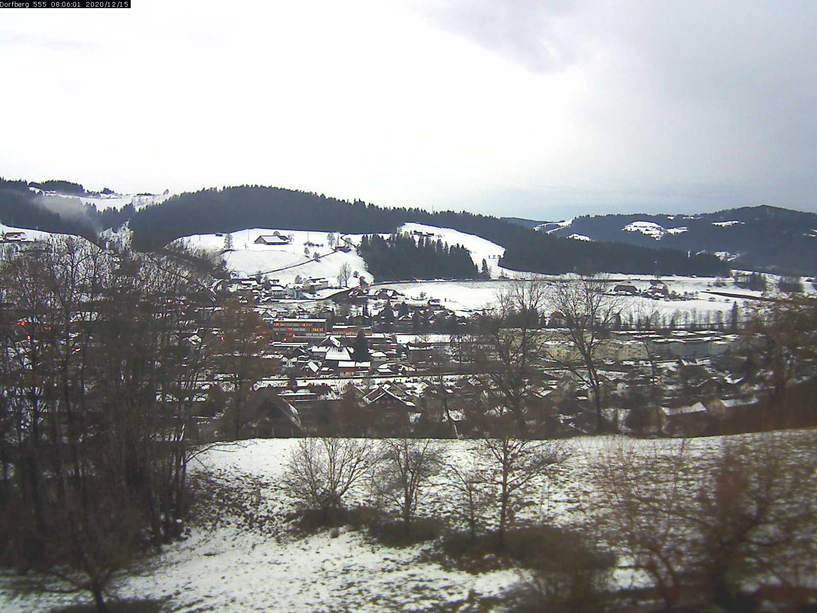 Webcam-Bild: Aussicht vom Dorfberg in Langnau 20201215-080601