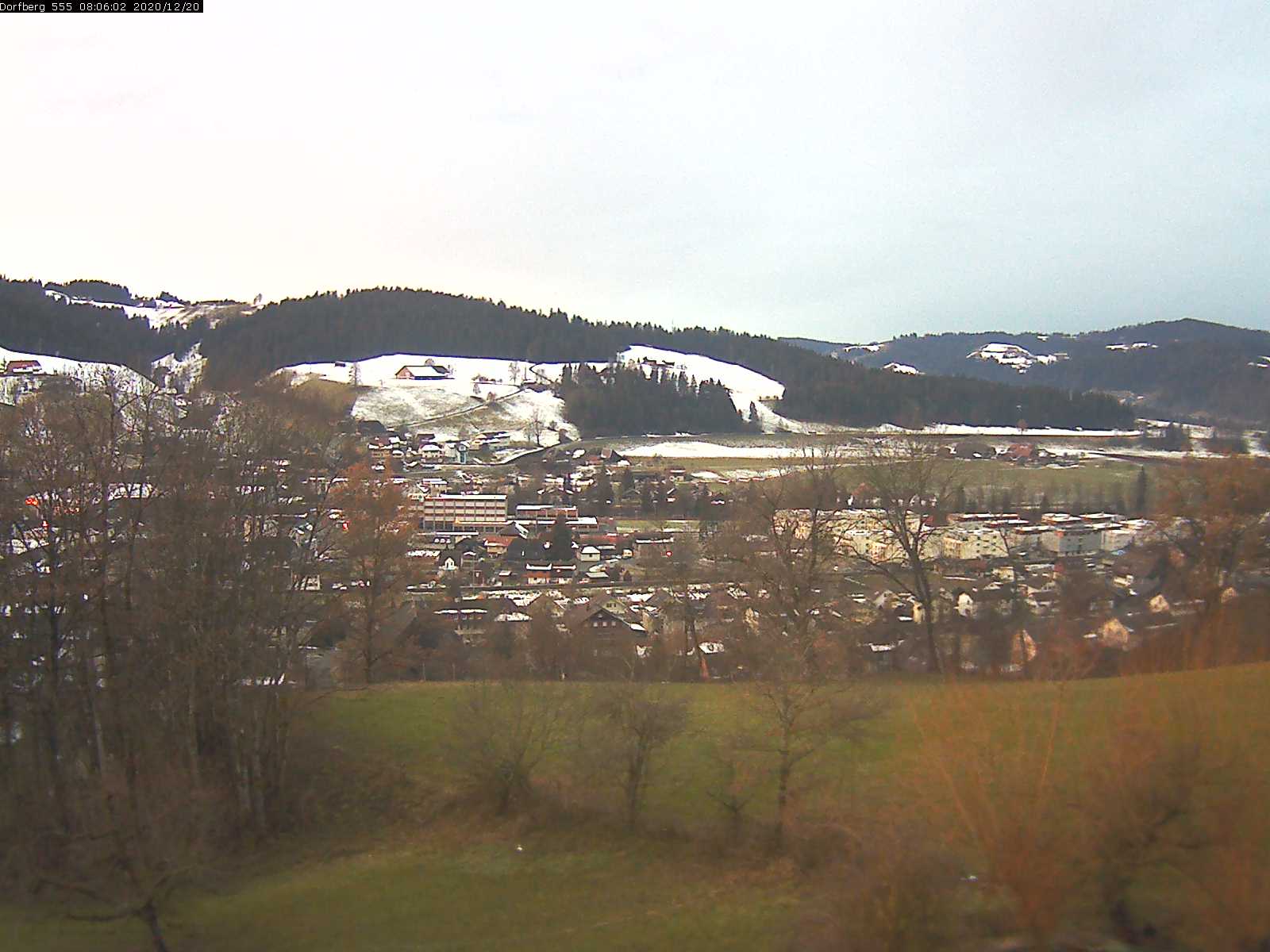 Webcam-Bild: Aussicht vom Dorfberg in Langnau 20201220-080601