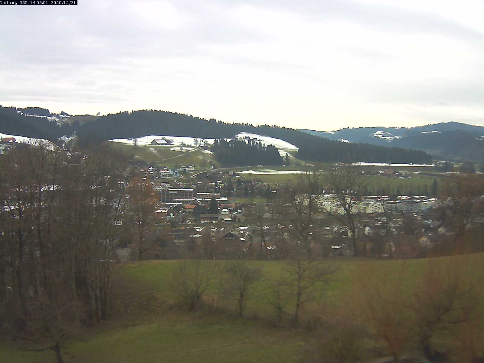 Webcam-Bild: Aussicht vom Dorfberg in Langnau 20201221-140601
