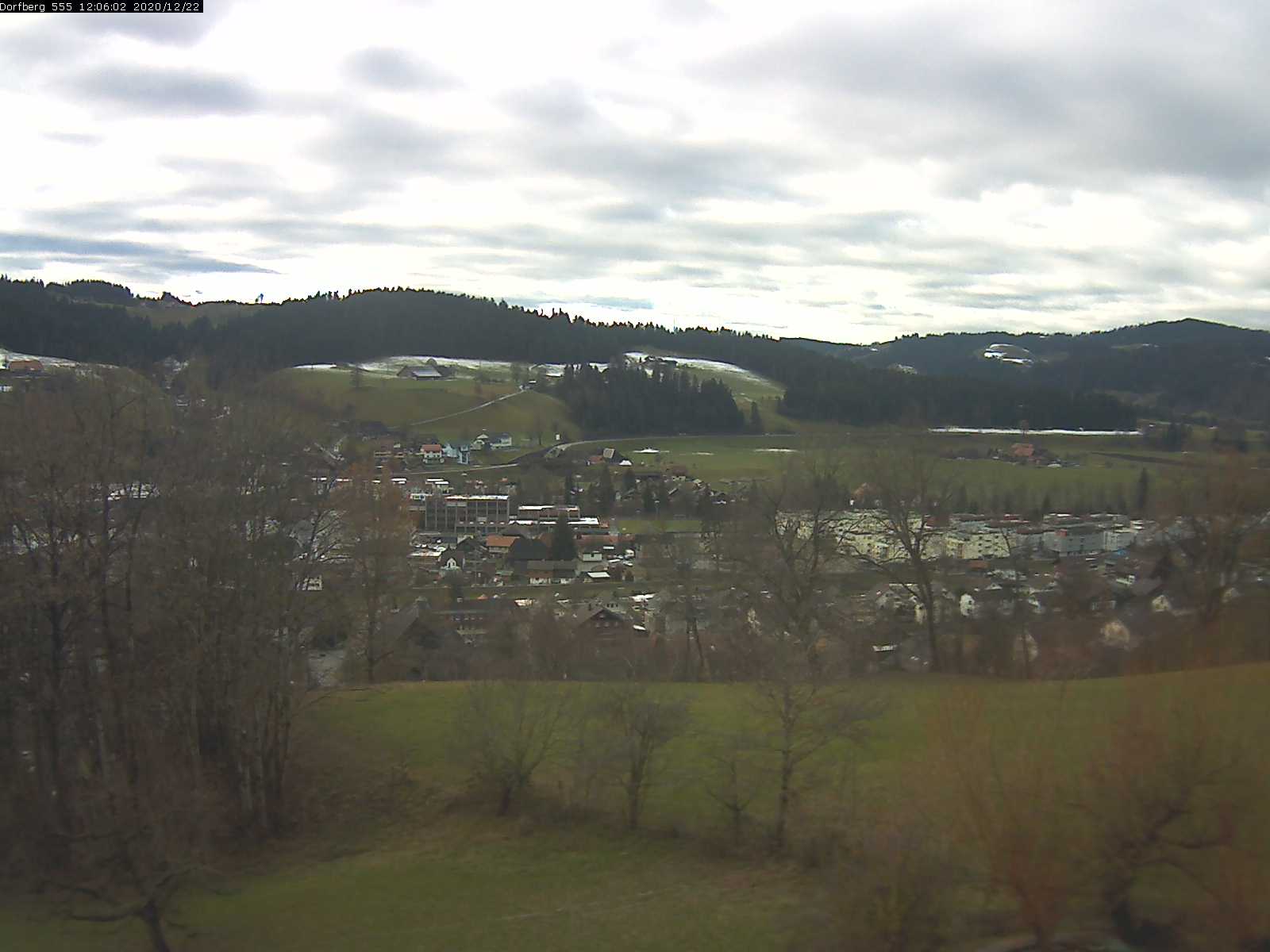 Webcam-Bild: Aussicht vom Dorfberg in Langnau 20201222-120601