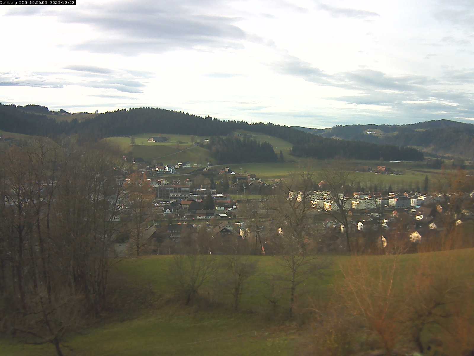 Webcam-Bild: Aussicht vom Dorfberg in Langnau 20201223-100601