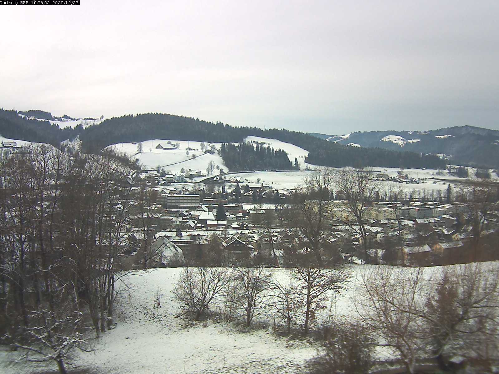 Webcam-Bild: Aussicht vom Dorfberg in Langnau 20201227-100601