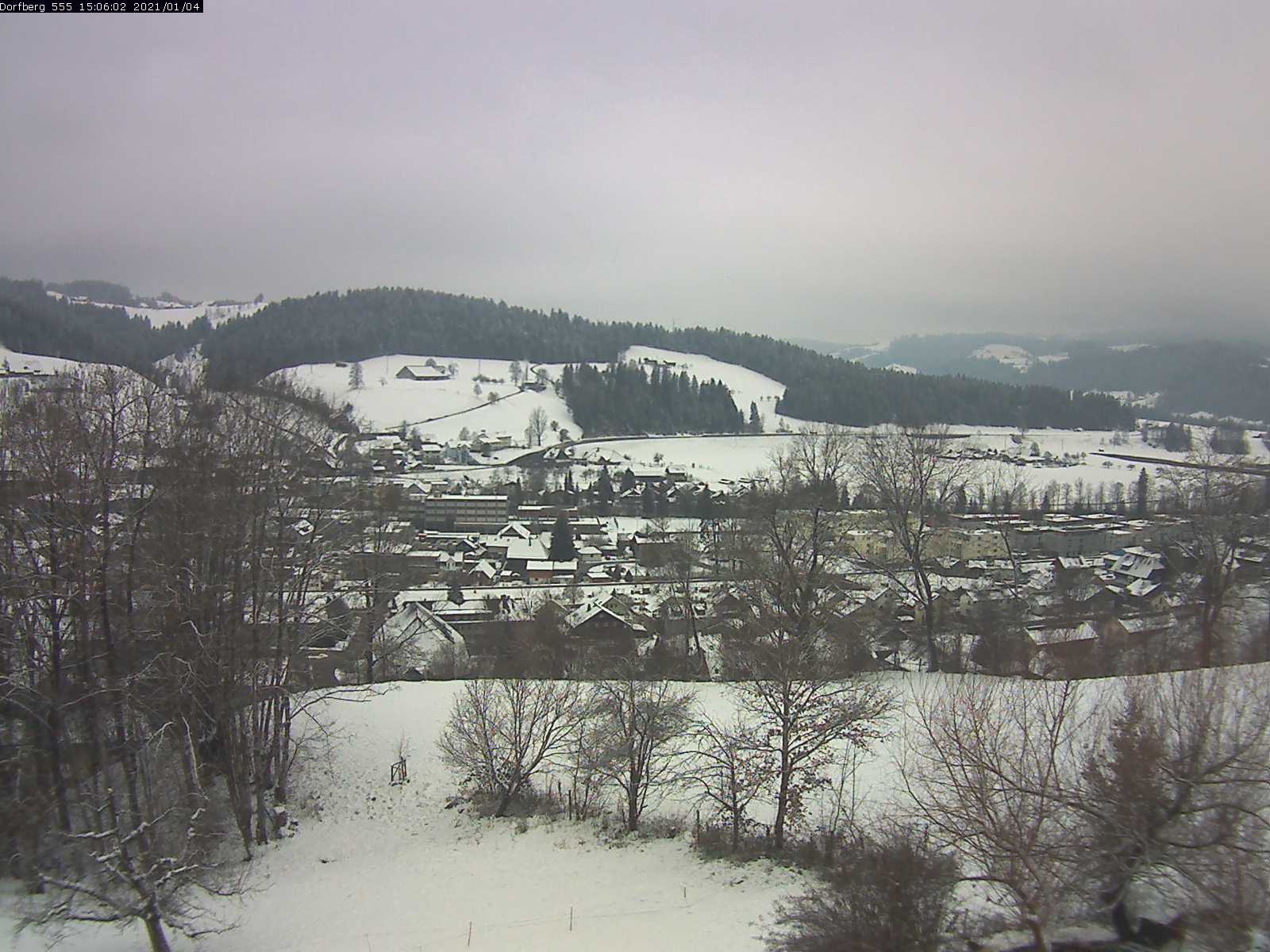 Webcam-Bild: Aussicht vom Dorfberg in Langnau 20210104-150601