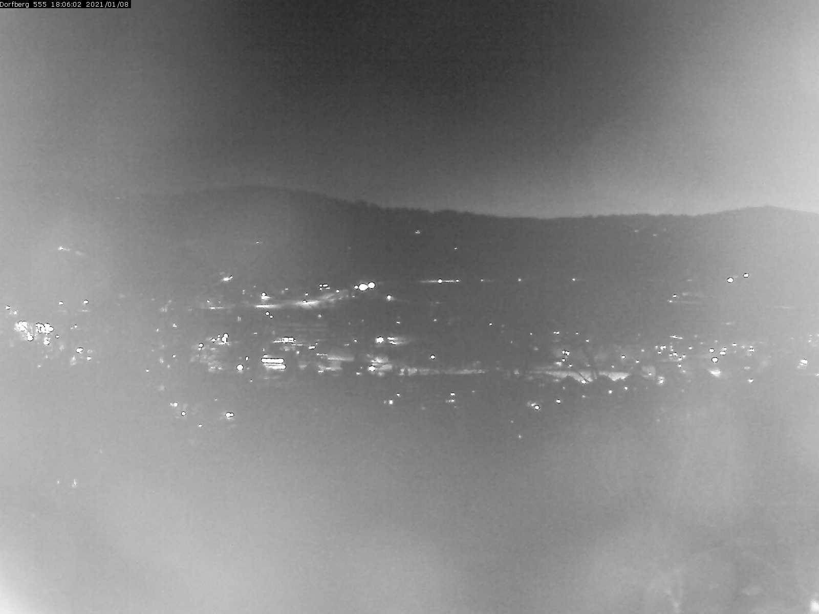 Webcam-Bild: Aussicht vom Dorfberg in Langnau 20210108-180601