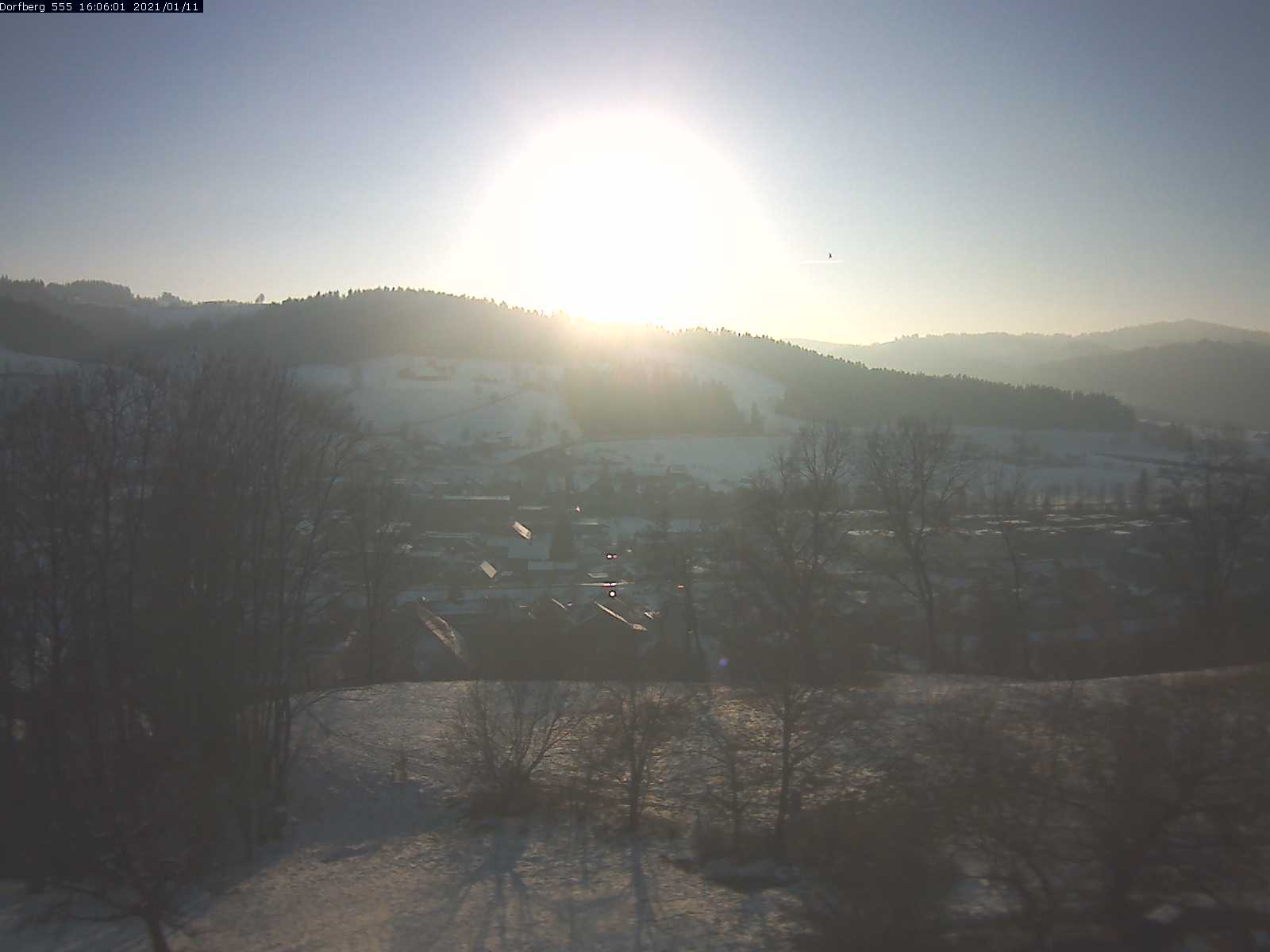 Webcam-Bild: Aussicht vom Dorfberg in Langnau 20210111-160601