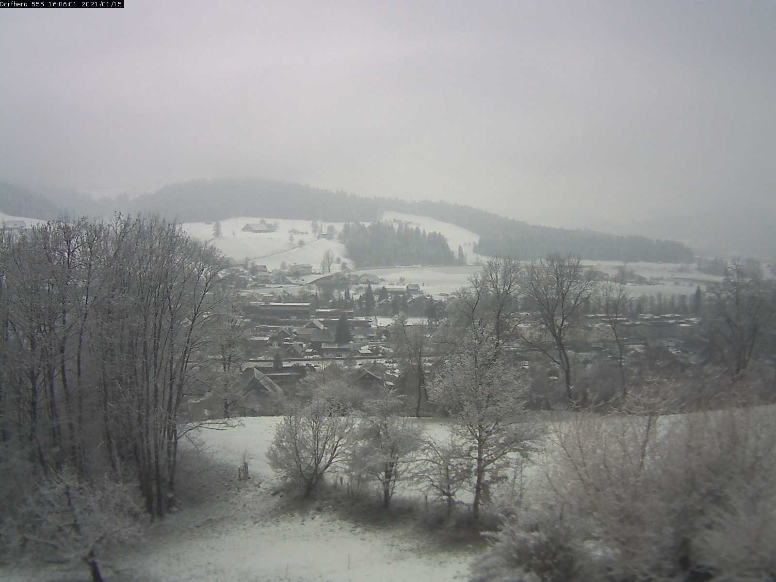 Webcam-Bild: Aussicht vom Dorfberg in Langnau 20210115-160601
