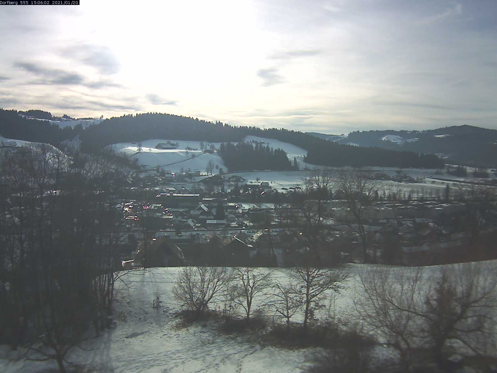Webcam-Bild: Aussicht vom Dorfberg in Langnau 20210120-150601