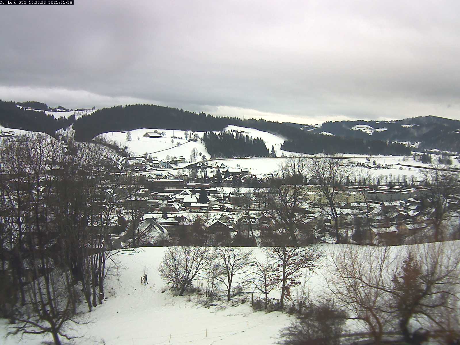 Webcam-Bild: Aussicht vom Dorfberg in Langnau 20210128-150601