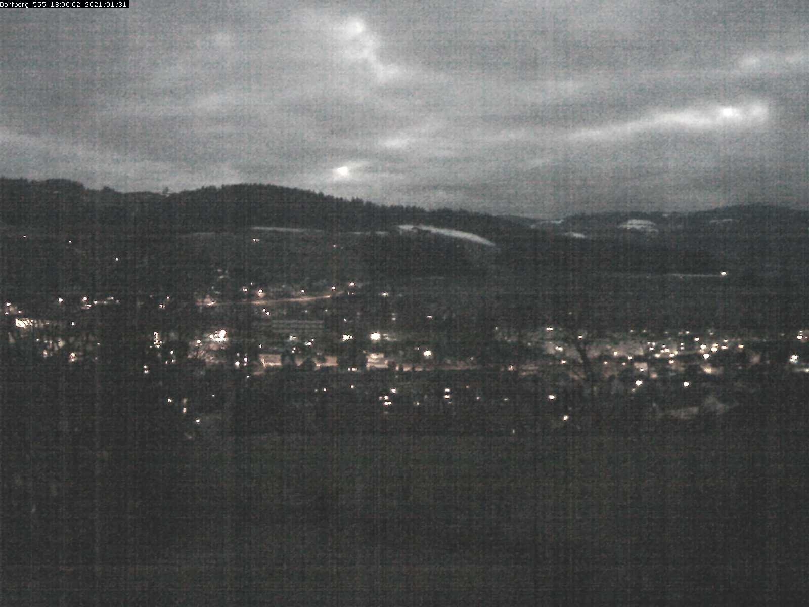 Webcam-Bild: Aussicht vom Dorfberg in Langnau 20210131-180602