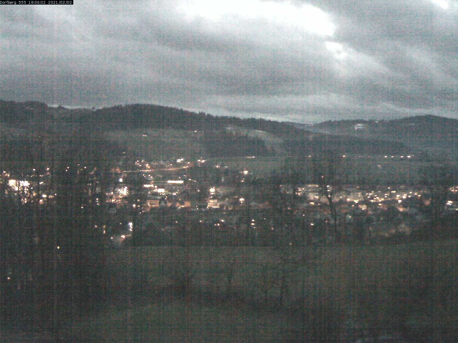 Webcam-Bild: Aussicht vom Dorfberg in Langnau 20210202-180601