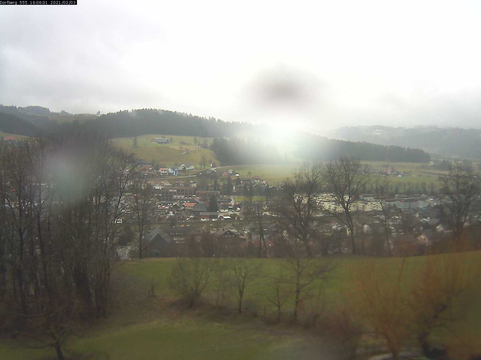 Webcam-Bild: Aussicht vom Dorfberg in Langnau 20210203-160601
