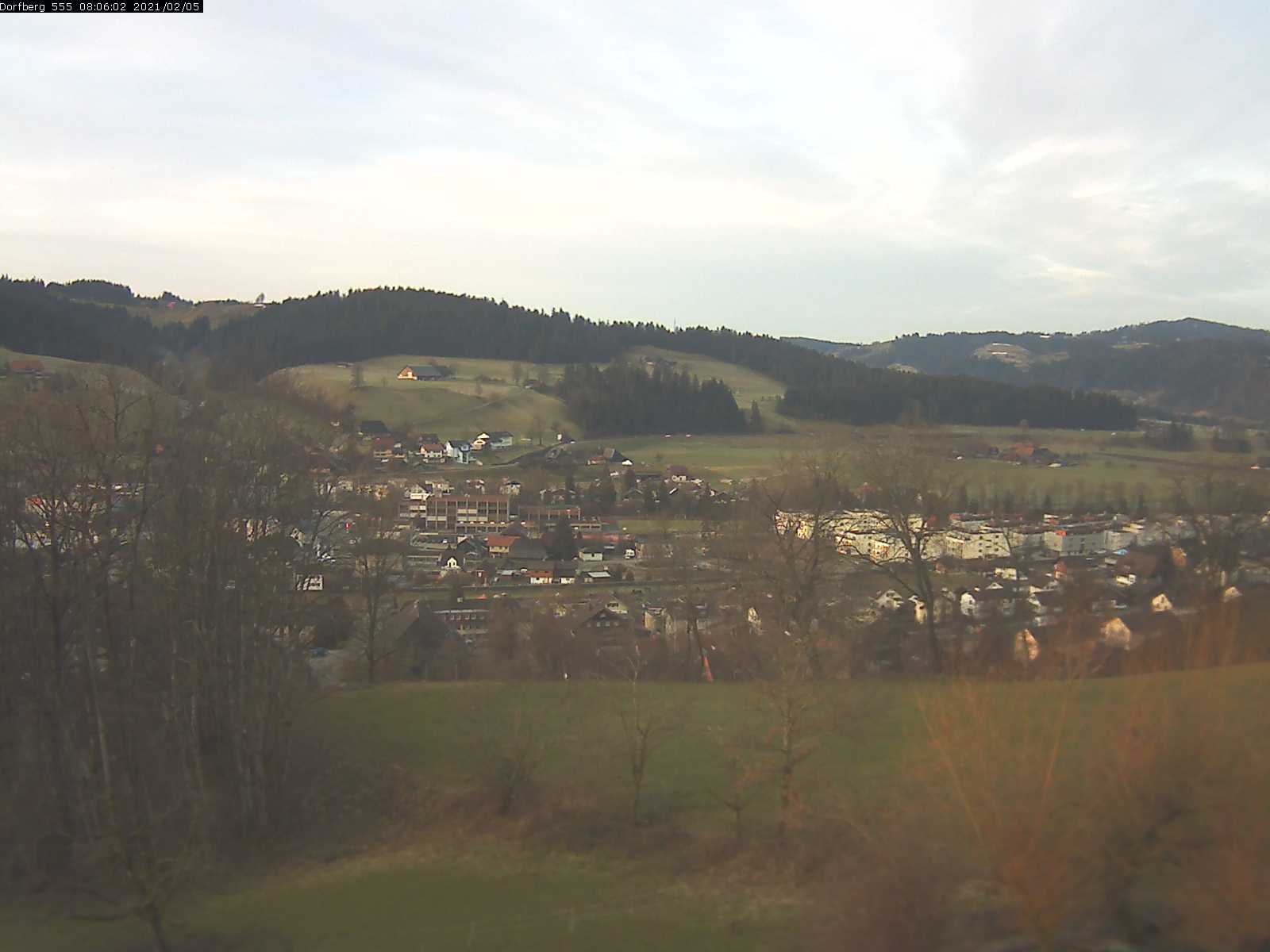 Webcam-Bild: Aussicht vom Dorfberg in Langnau 20210205-080601