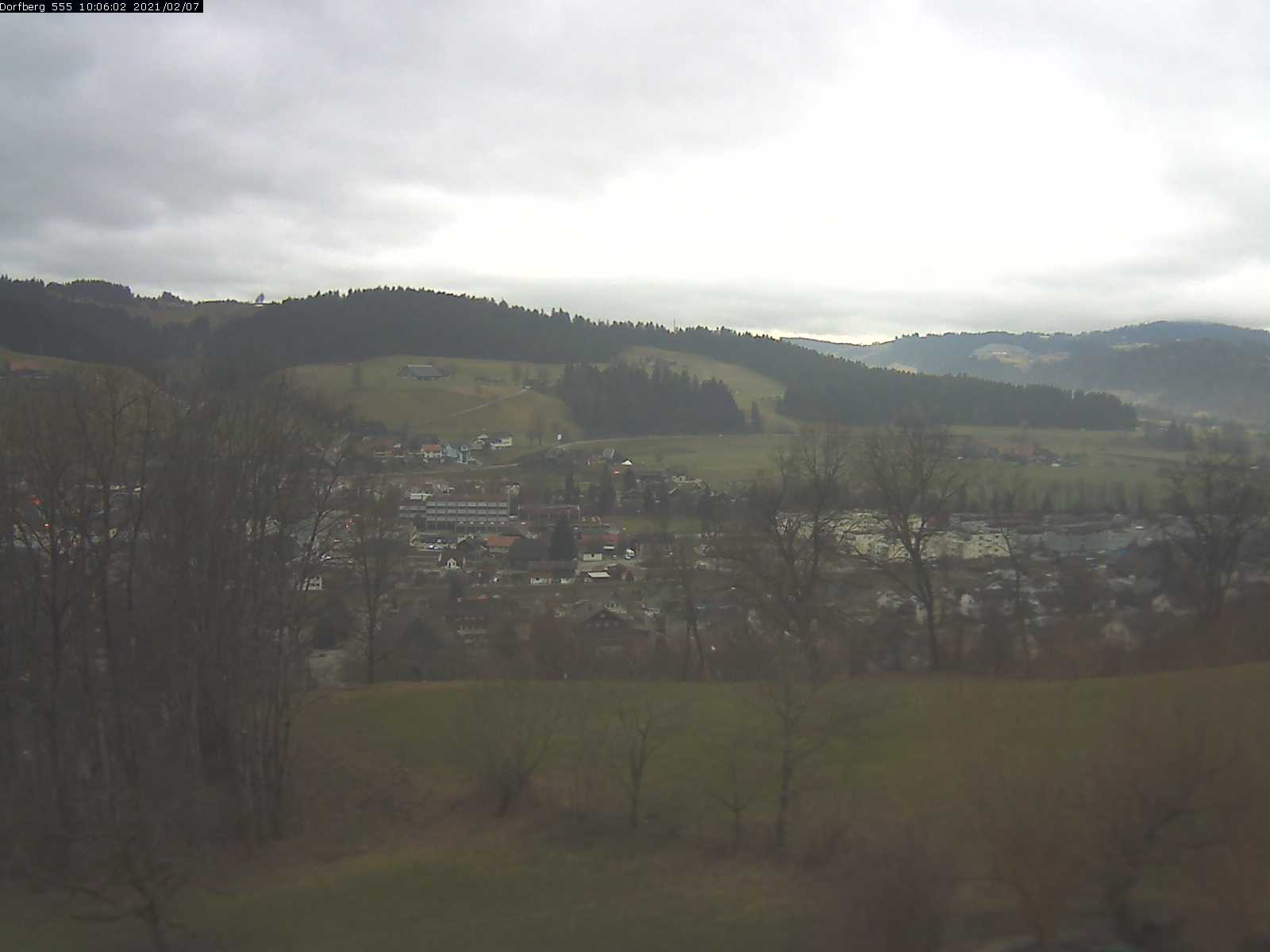 Webcam-Bild: Aussicht vom Dorfberg in Langnau 20210207-100601