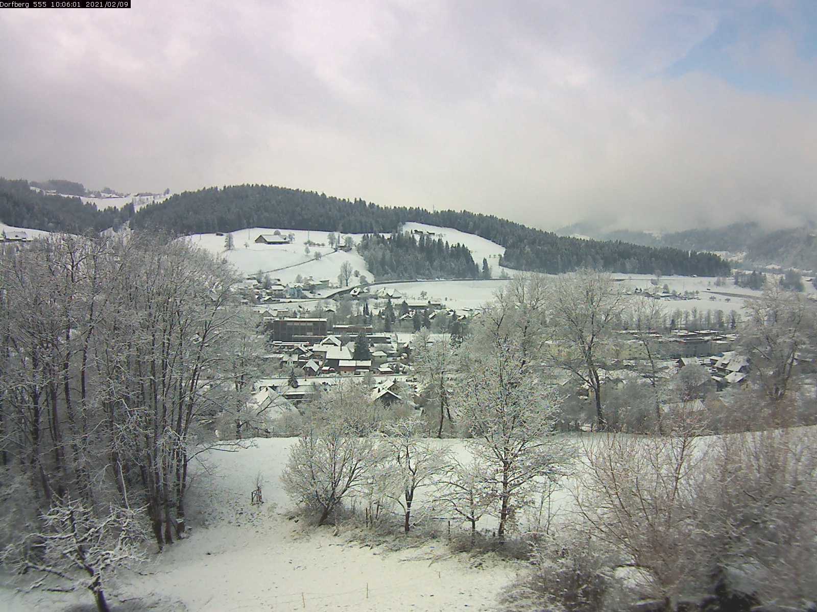 Webcam-Bild: Aussicht vom Dorfberg in Langnau 20210209-100601