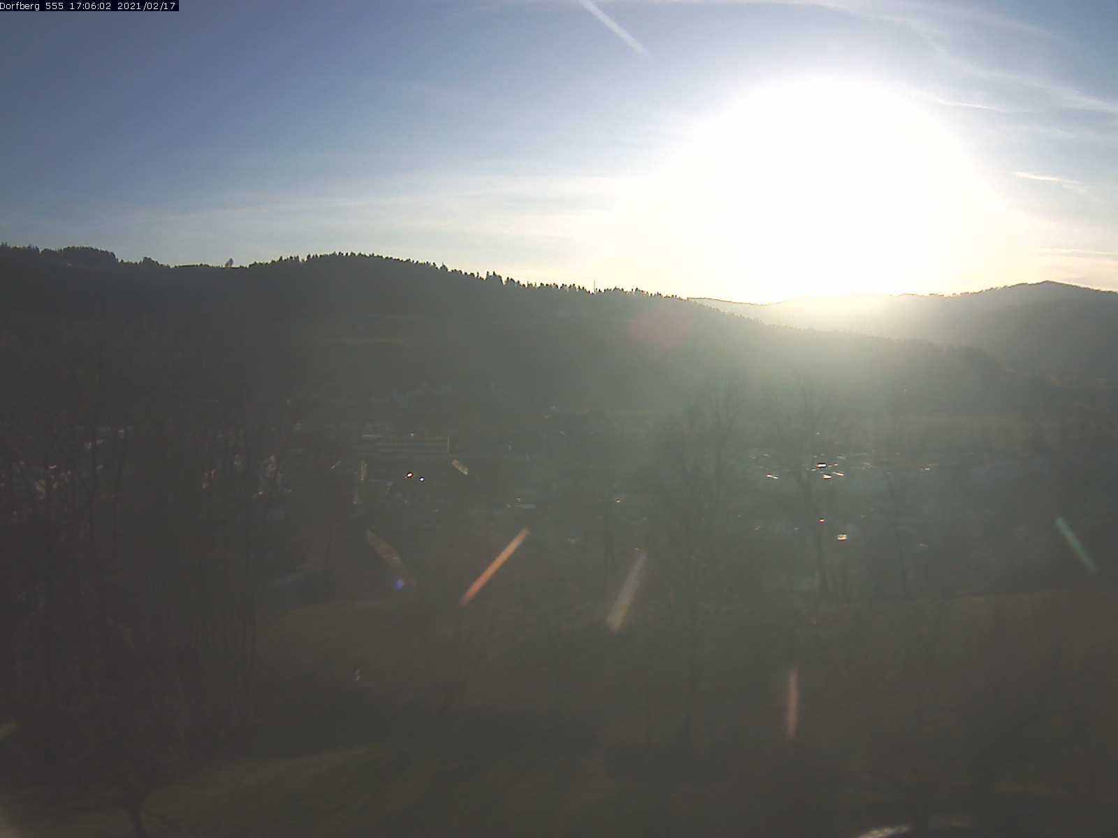 Webcam-Bild: Aussicht vom Dorfberg in Langnau 20210217-170601