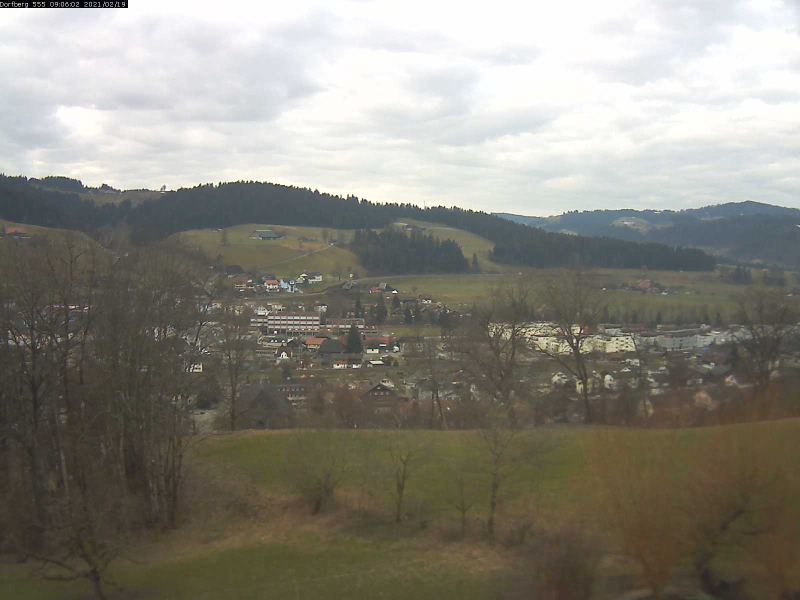 Webcam-Bild: Aussicht vom Dorfberg in Langnau 20210219-090601