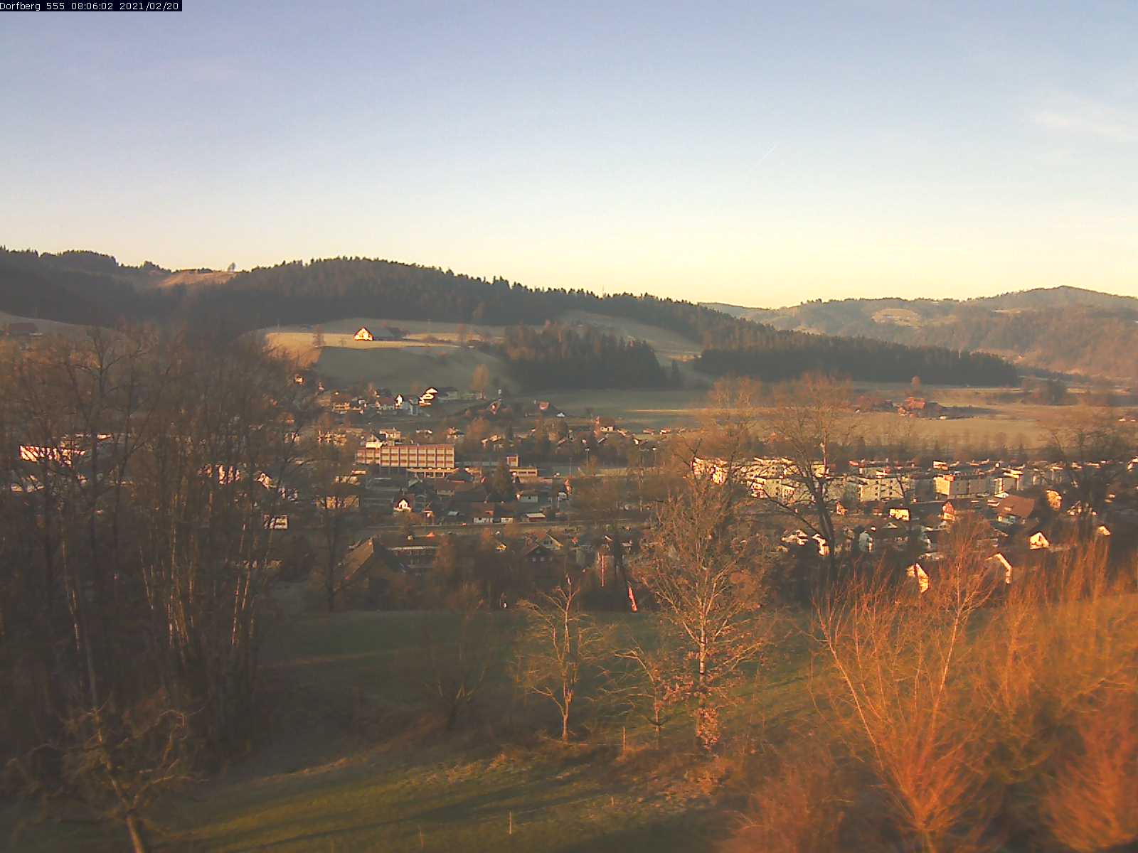 Webcam-Bild: Aussicht vom Dorfberg in Langnau 20210220-080601