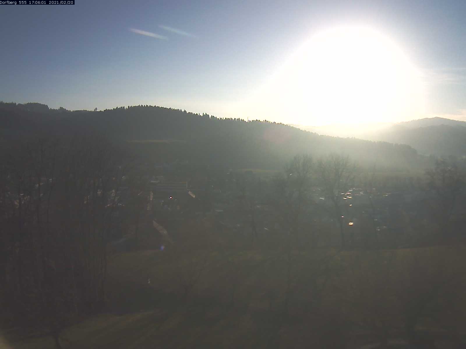 Webcam-Bild: Aussicht vom Dorfberg in Langnau 20210220-170601