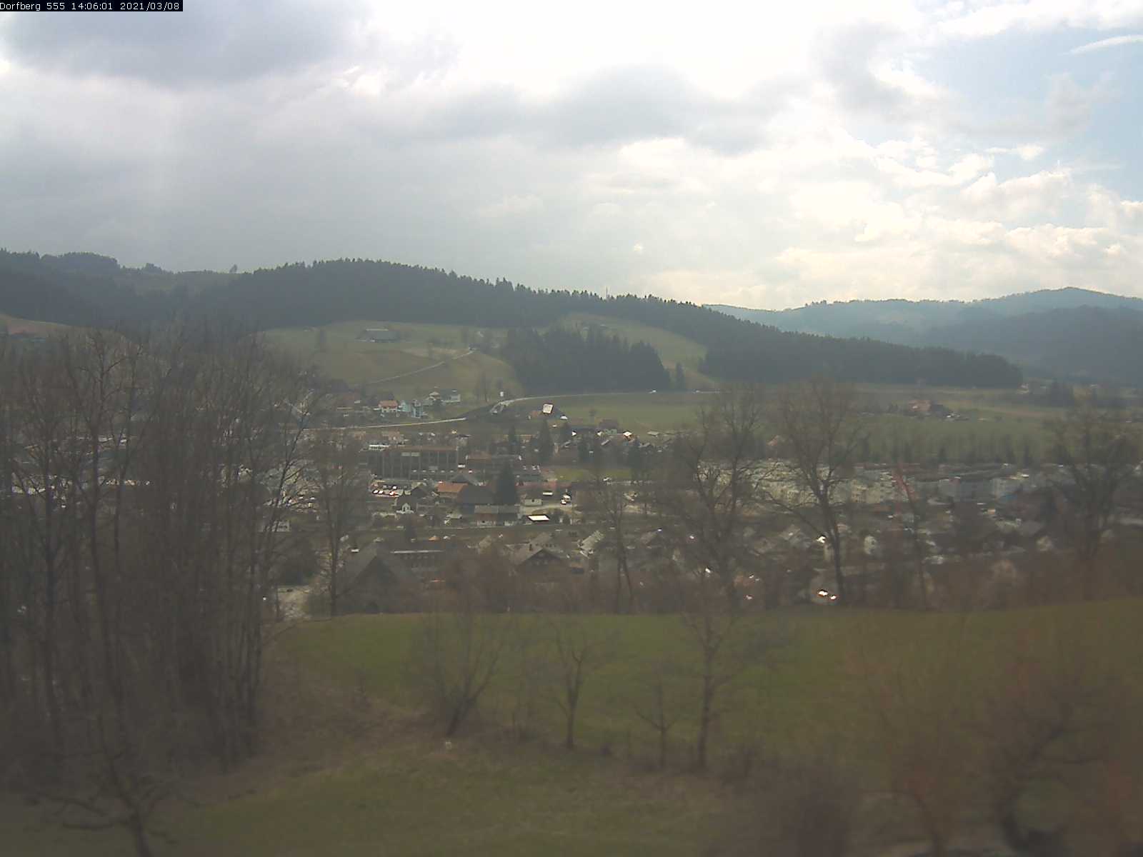 Webcam-Bild: Aussicht vom Dorfberg in Langnau 20210308-140601