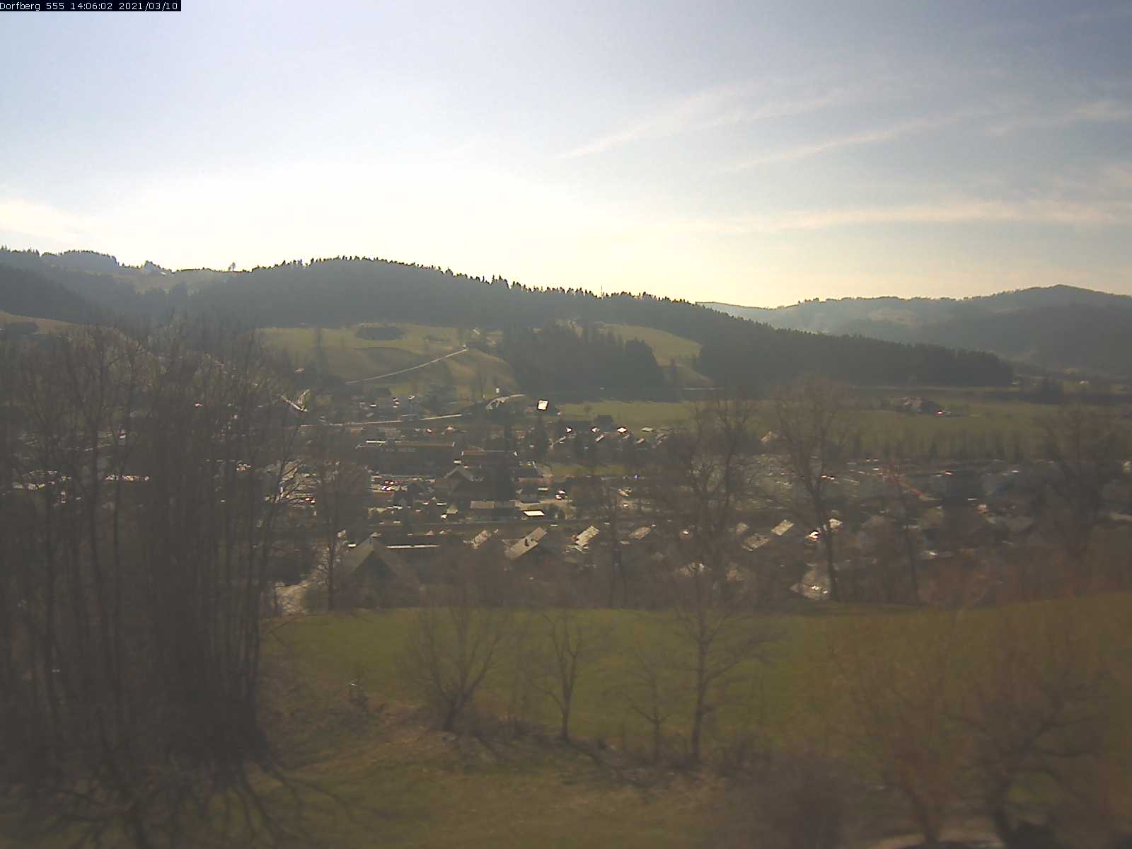 Webcam-Bild: Aussicht vom Dorfberg in Langnau 20210310-140601