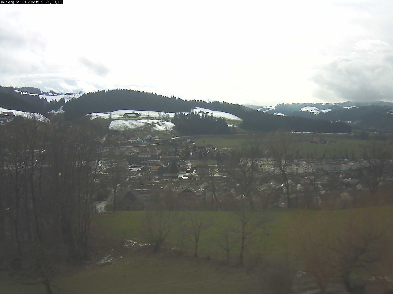 Webcam-Bild: Aussicht vom Dorfberg in Langnau 20210316-150601