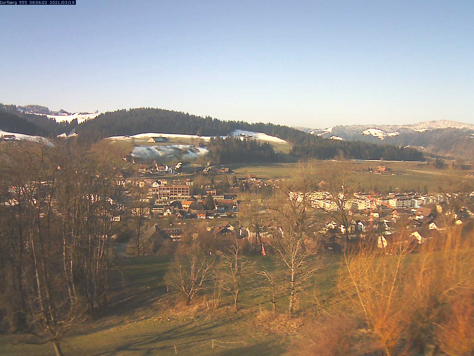 Webcam-Bild: Aussicht vom Dorfberg in Langnau 20210319-080601