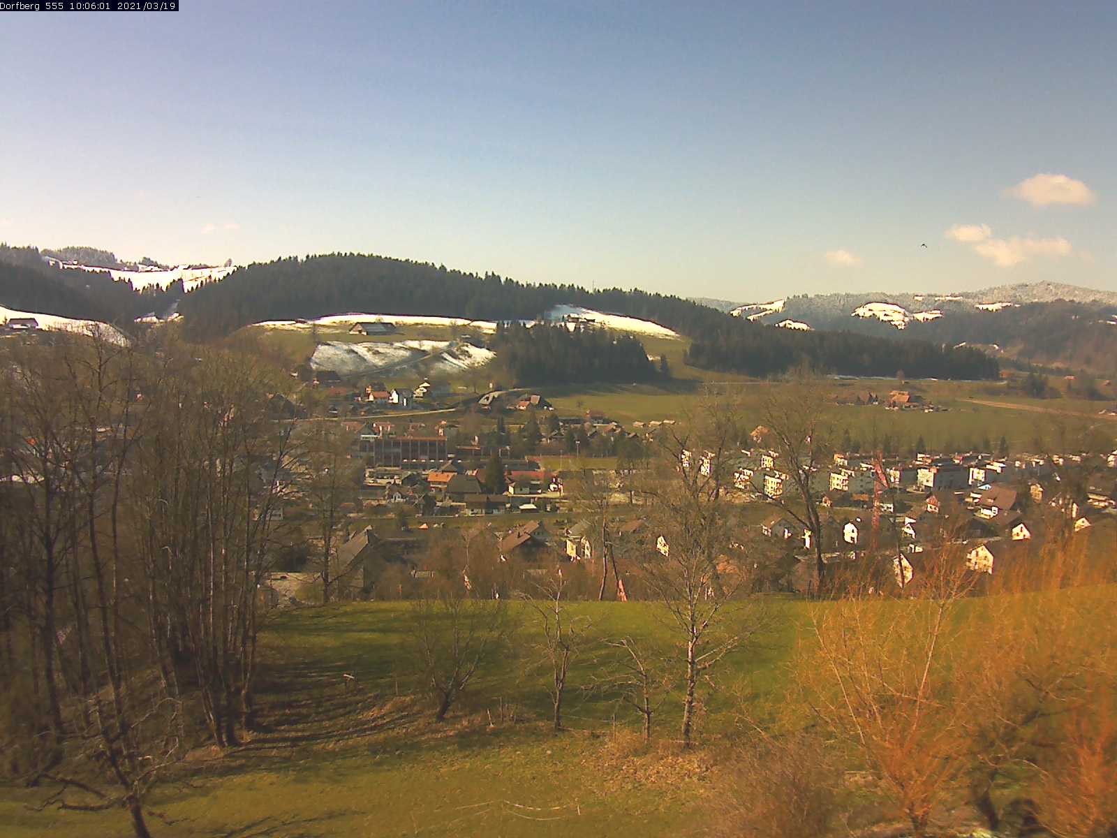 Webcam-Bild: Aussicht vom Dorfberg in Langnau 20210319-100601
