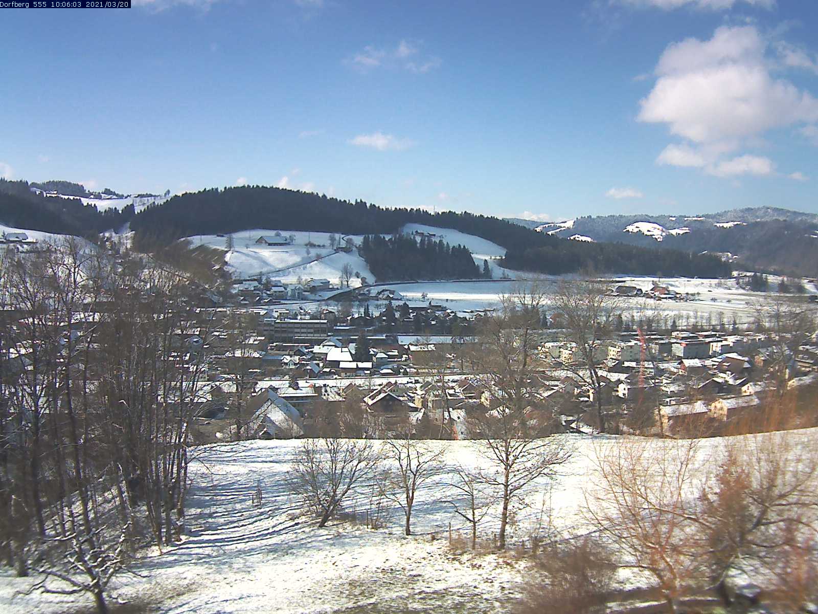 Webcam-Bild: Aussicht vom Dorfberg in Langnau 20210320-100601