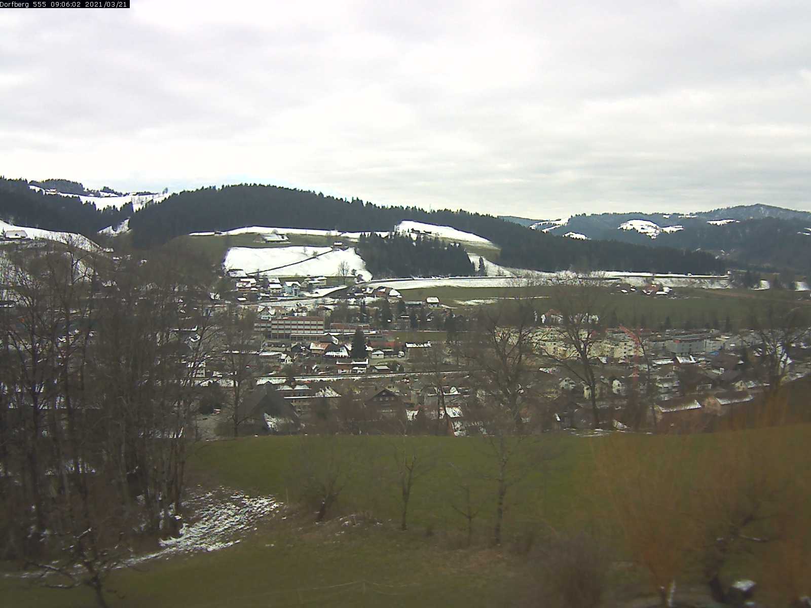 Webcam-Bild: Aussicht vom Dorfberg in Langnau 20210321-090601