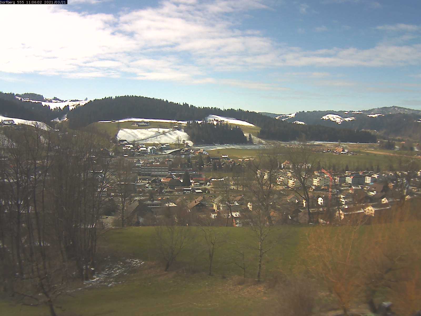 Webcam-Bild: Aussicht vom Dorfberg in Langnau 20210321-110601