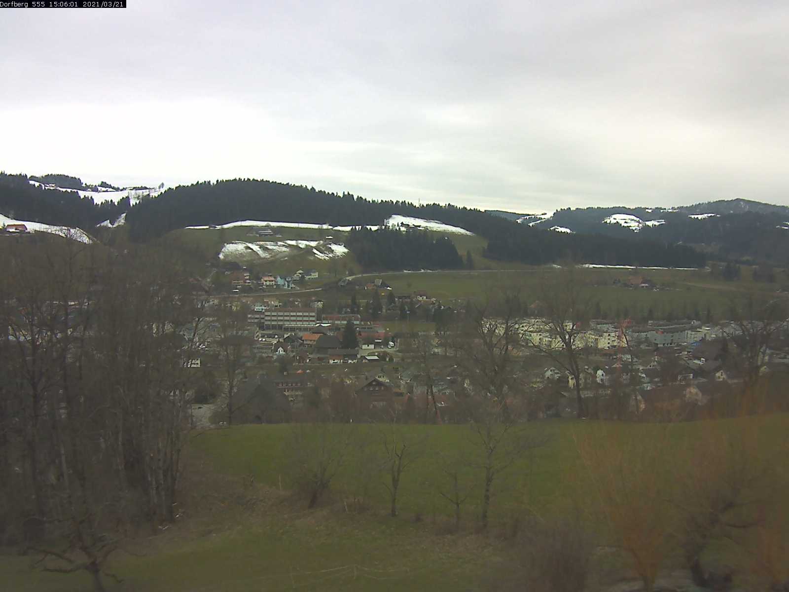 Webcam-Bild: Aussicht vom Dorfberg in Langnau 20210321-150601